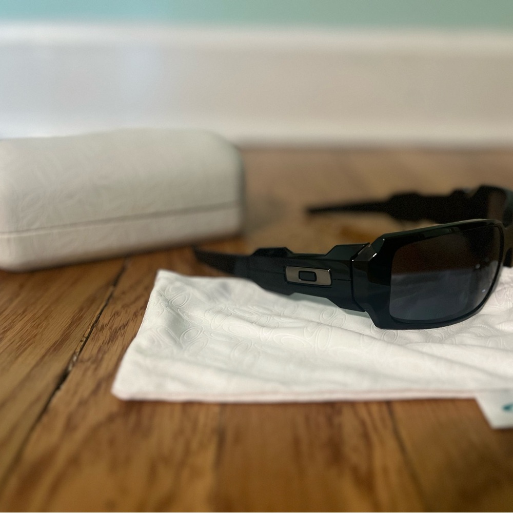 Oakley Black Sunglasses with Case